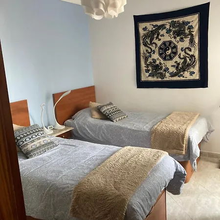 Comfortable 2 Bedroom In アパート *
